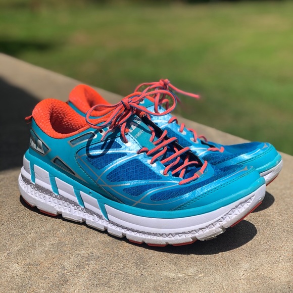 hoka one one odyssey